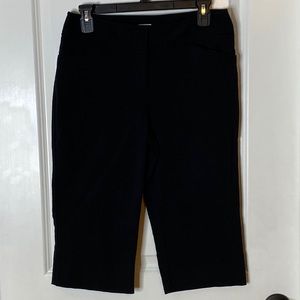 Apt 9 knee shorts, black, size 8